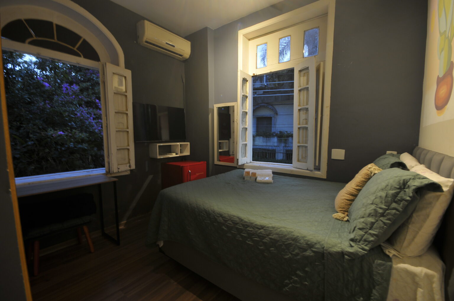 Suíte casal rio de janeiro vista pro cristo hostel borafogo_GIL